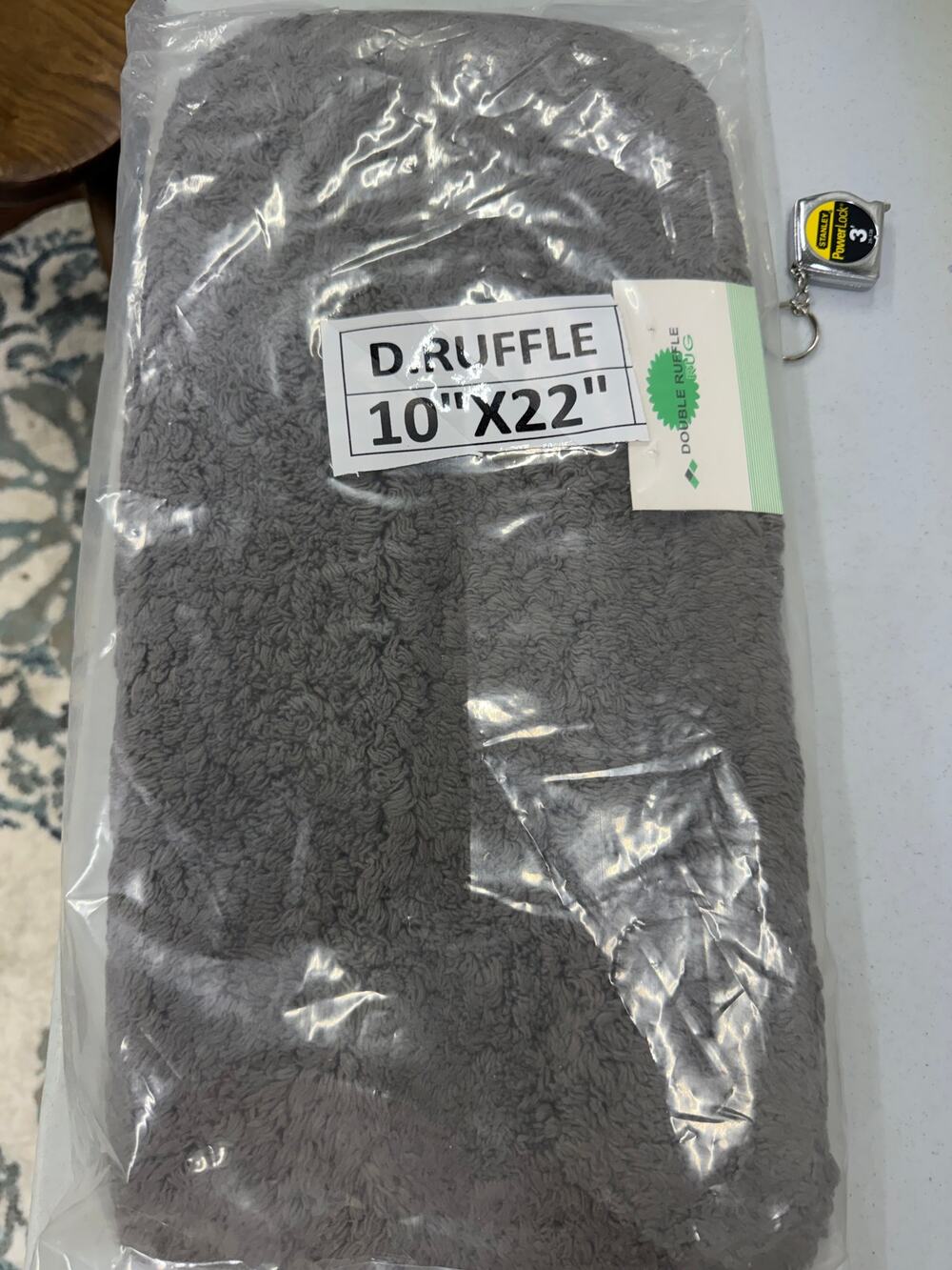 Gray Double Ruffle Bath Rug 10x22 – New